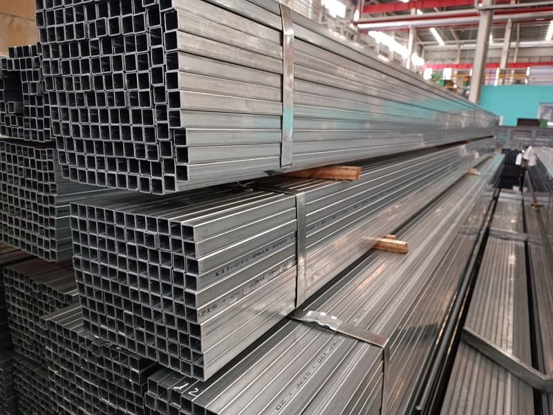 Thép hộp (Xà gồ) Giá Rẻ TPHCM thep hop