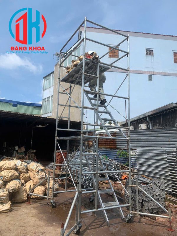 lap dat gian giao di dong