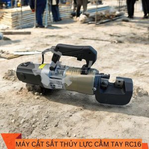 Máy cắt sắt cầm tay RC32C 32mm – Giải pháp cắt thép khỏe May cat sat thuy luc cam tay rc163 32mm