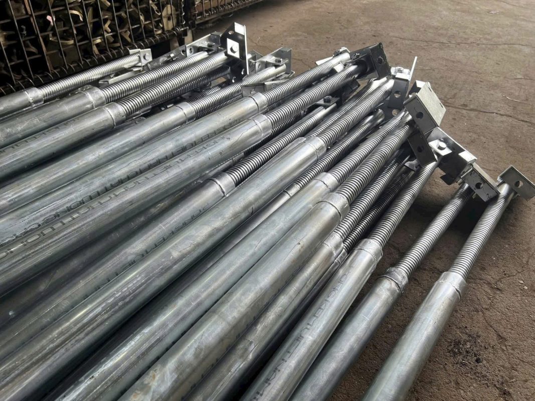 Giá cây chống tăng TPHCM mới nhất: Báo giá chi tiết chong xien cop pha