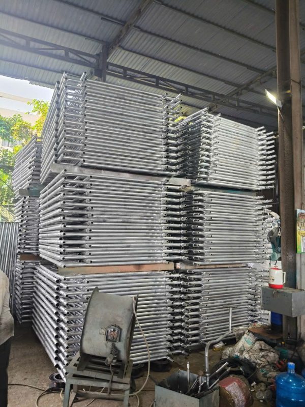 Bán và cho thuê giàn giáo khung hoàn thiện tại TPHCM gian giao hoan thien