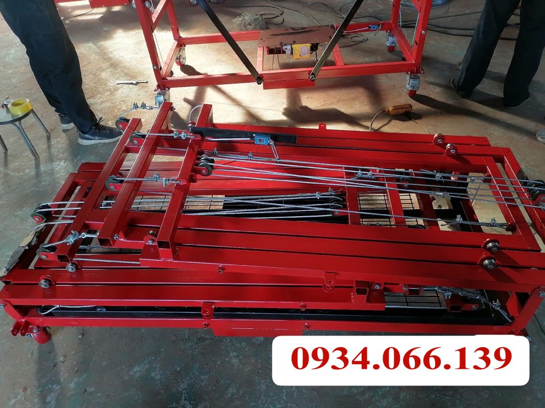 Giàn Giáo Điện 4m Nâng Hàng Giá Tốt Cho Công Trình, Nhà Xưởng gian giao nang dien 4m gia re