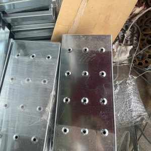 Bán Phụ Kiện Làm Thang Giàn Giáo tại TPHCM giá rẻ bac thang gian giao