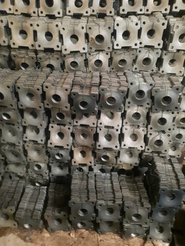 Báo Giá Đế Chống Tăng 110x110mm Phụ Kiện Cây Chống Tăng de chong tang 110x110mm