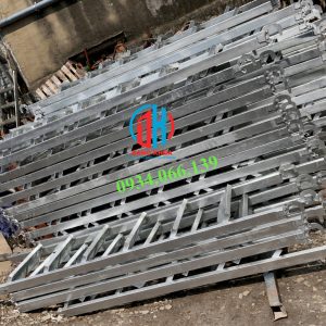 Thang giàn giáo 1m7 mạ kẽm sản xuất trực tiếp, giá chỉ 450.000đ/cái. thang gian giao 1m7 gia re tphcm